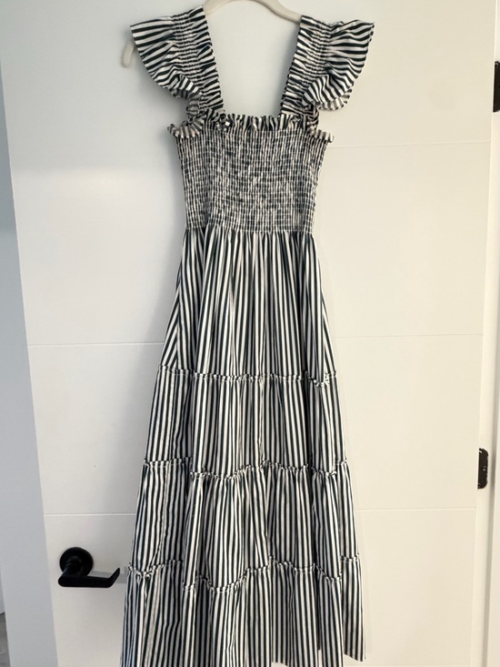 Hill House Dresses & Skirts - Hill House Elllie green stripe Midi Dress with Ruffle Straps
